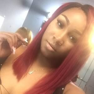 Meet your Posher, Breana